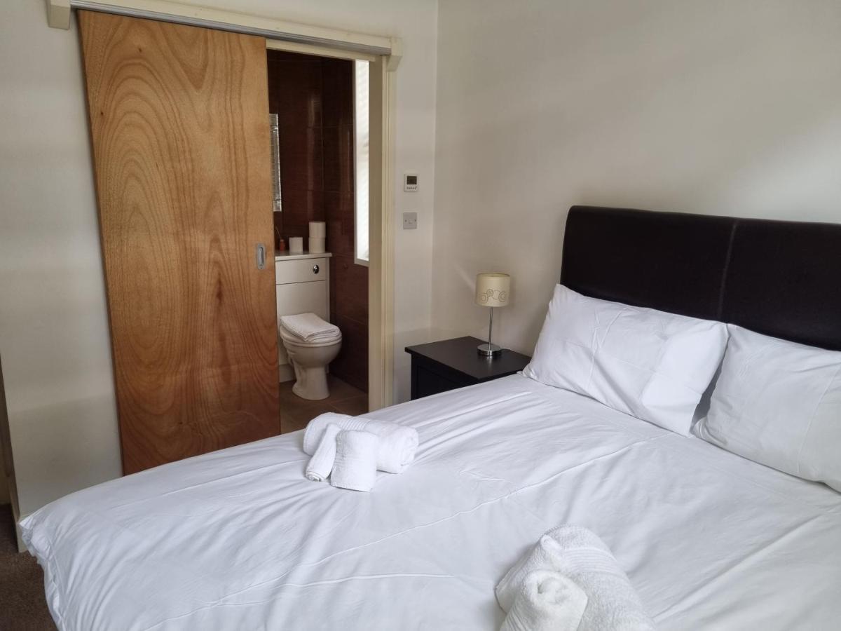 Stunning 2 Bed/2 Bath Flat In Waterloo, London Apartment Exterior photo