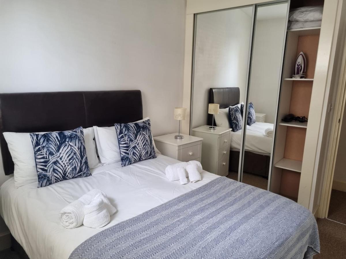 Stunning 2 Bed/2 Bath Flat In Waterloo, London Apartment Exterior photo